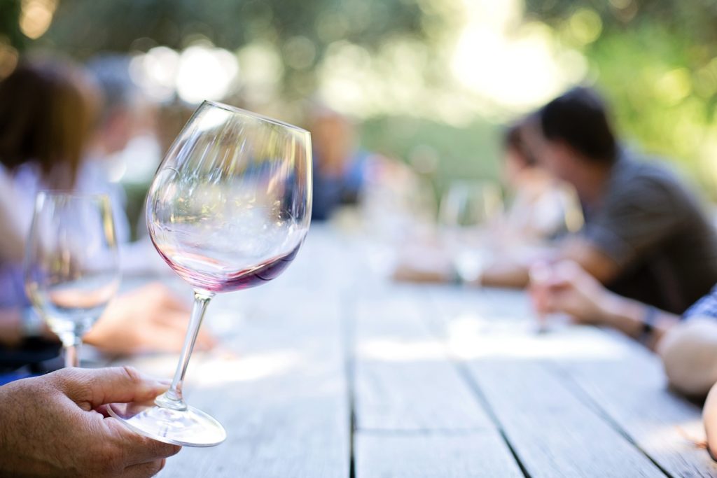 3 Steps to Taste Wine Like a Pro